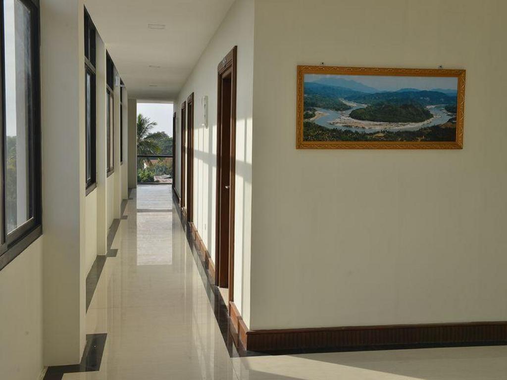 Hotel Myitkyinā Quarto foto